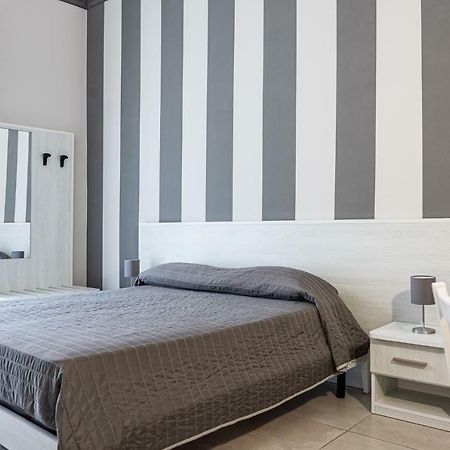 Hotel Costanza 카타니아 외부 사진